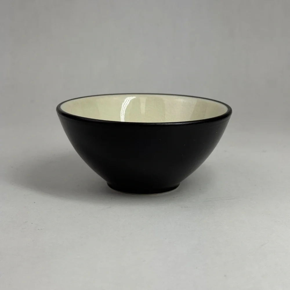 Crate & Barrel Kathleen Wills Kita Flat Cups Matte Black Cream Set of 4 Japan